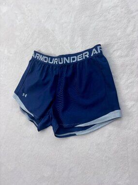 Under Armour Women's Navy Shorts --- Size: Medium --- Great Condition!!